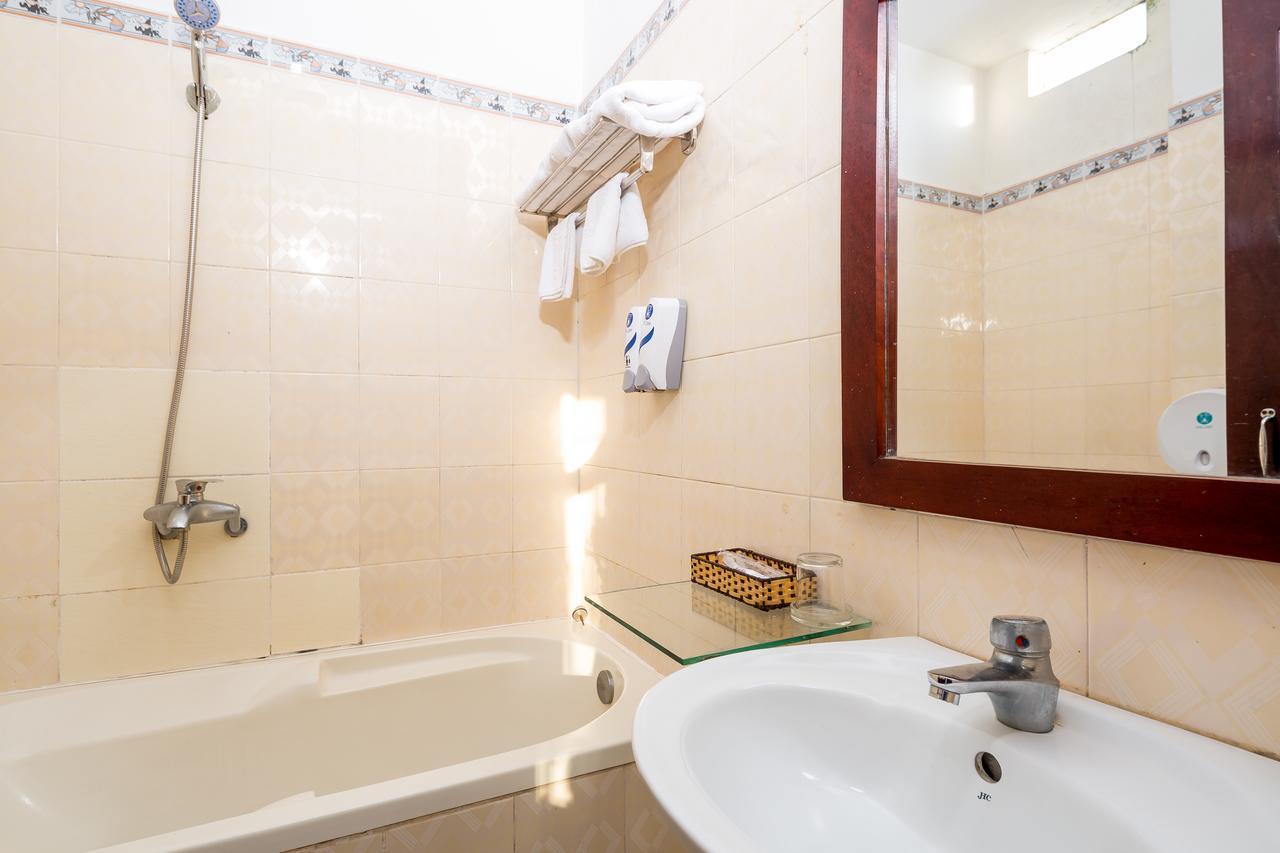 7S Hotel Khang Phu Da Nang Exterior foto